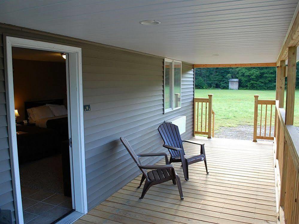 Abbot Trailside Lodging Abbot Village Exterior photo